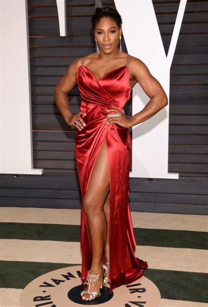 How tall is Serena Williams