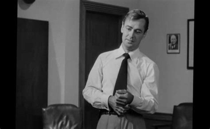 How tall was Alan Ladd