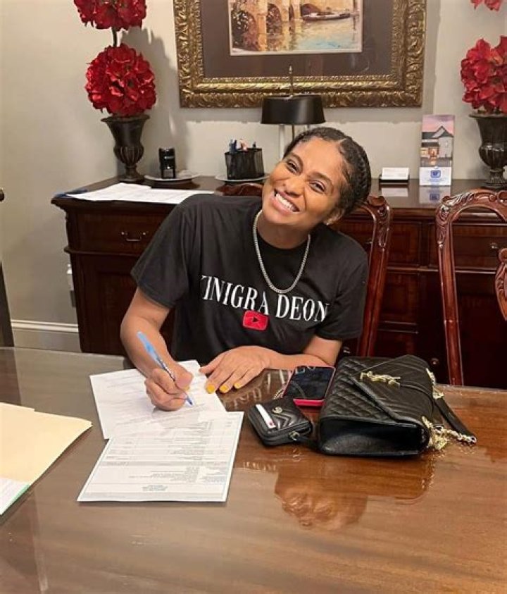 Kinigra Deon Net Worth and Earnings