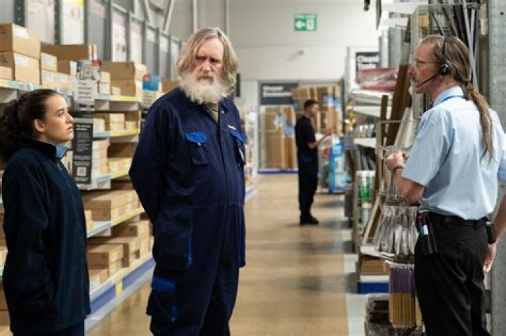 Mackenzie Crook – Celebsgraphy