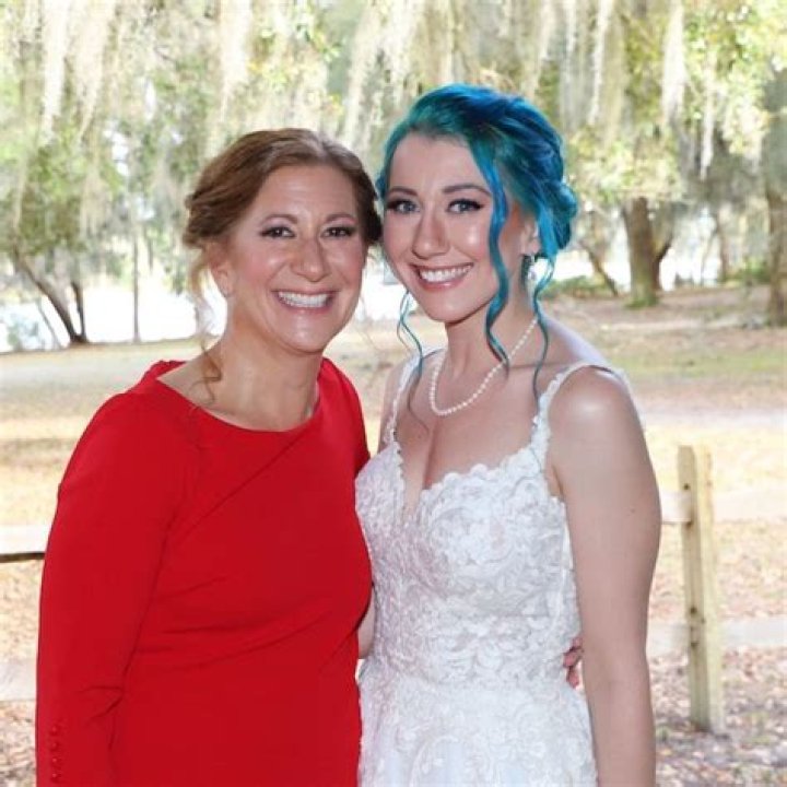 Snerixx Age | Wiki, Net worth, Bio, Height, Husband, Real Name