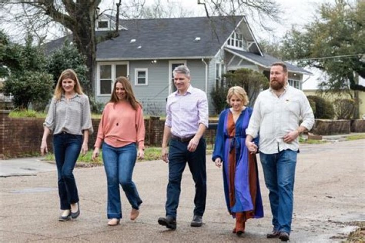 The Tragic Story of Paulsen Siblings from HGTV “HomeTown”