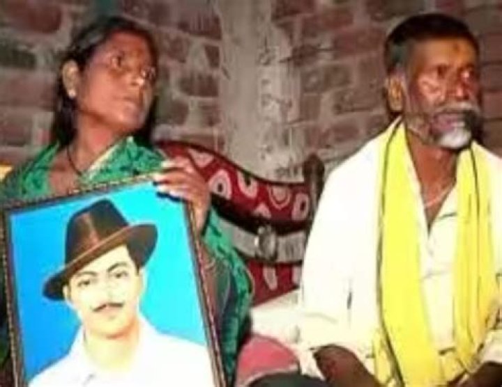 Who is Amol Shinde? Biography, Wiki, Age, Parents, Education, Political Career & More