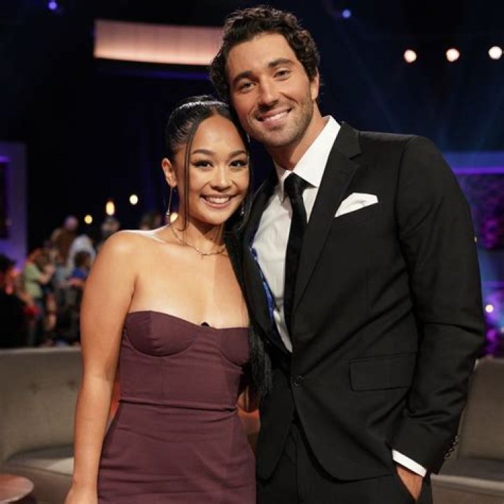 Who Is Lea Cayanan? Wiki, Biography, Age, Height, Family, Ethnicity, Net Worth